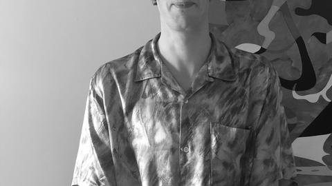 Uncropped