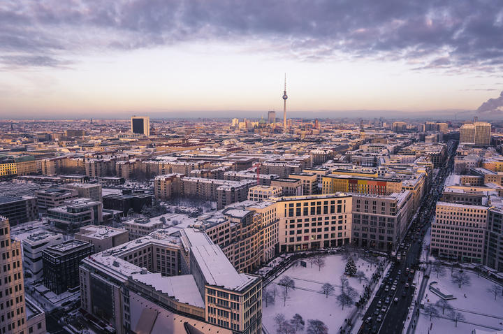 berlin_ses5210_cities_by_design_i_fall_2020_poster.jpg