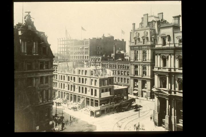 Vintage photograph of an American city