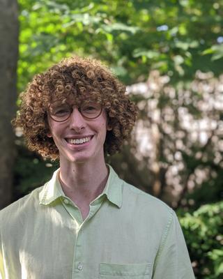 jonathan_karp_headshot.jpg