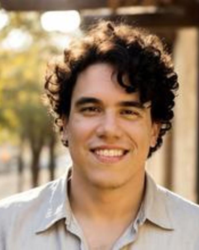 photo of René Livas